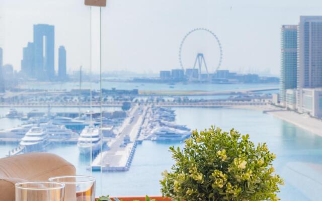 DXB - Five - 41006 - PJ