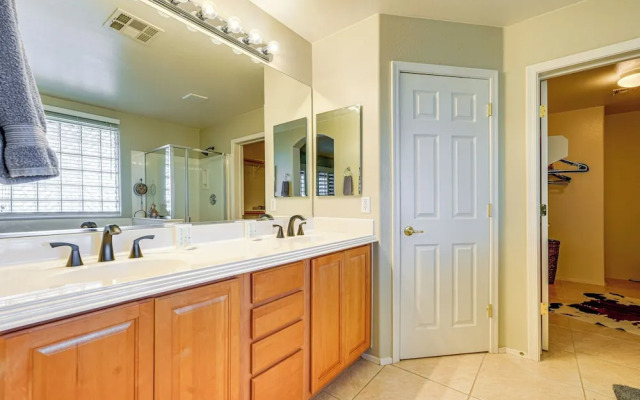 Spacious Family Oasis in Cave Creek!