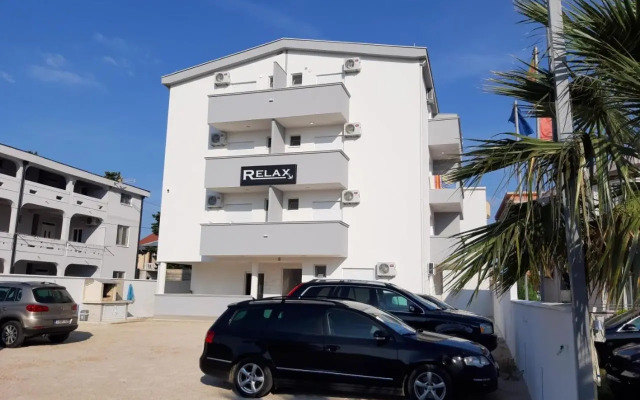 Ulcin Relax Apartments & Rooms