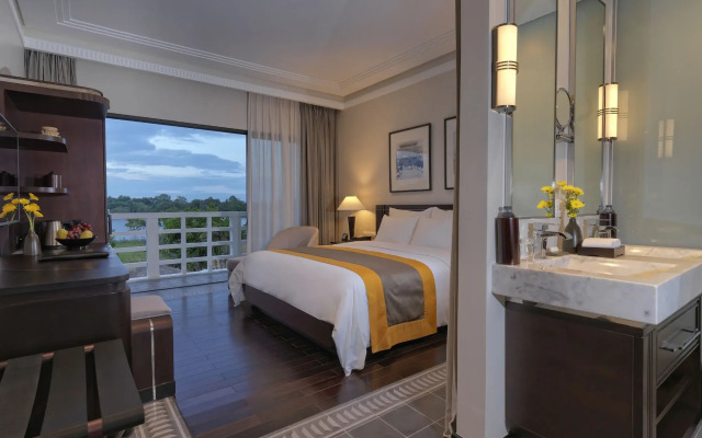 Azerai La Residence Hue