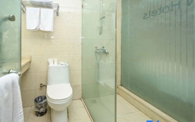 Sanyi Chain Hotel (Guang'an Xixi New City Branch)
