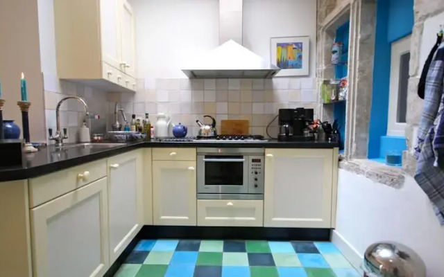 Where Els Canal House