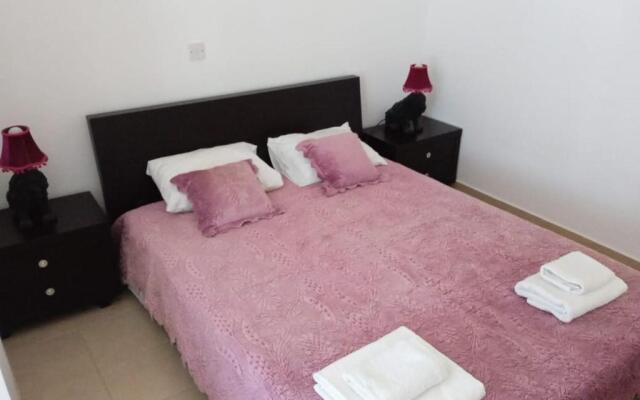 Lachi Marina Villa #17