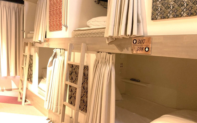 Ueno Station Hostel Oriental 1 - Caters to Men – Guest Rooms – Tokyo