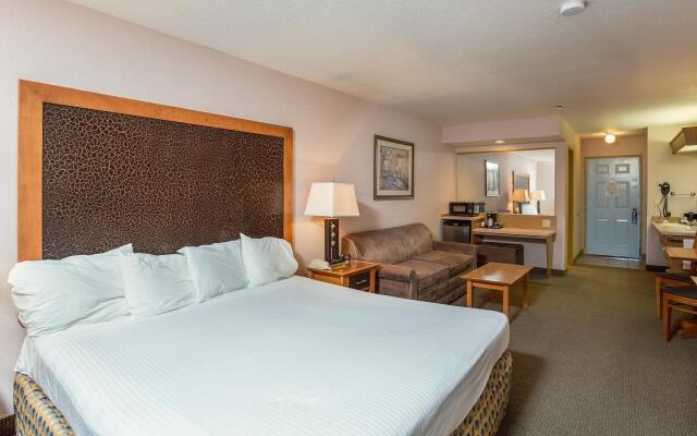 Red Lion Inn and Suites Seaside