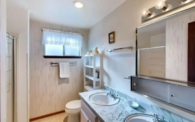 890 Candlewood Drive
