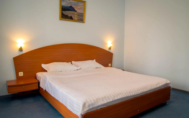 Lidiya otel