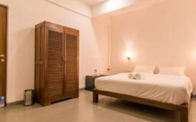 Meems Beach Resort