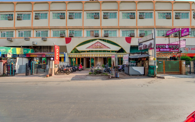 OYO Flagship 307 Pimpri Pune