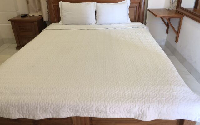 Hoang Oanh Hotel