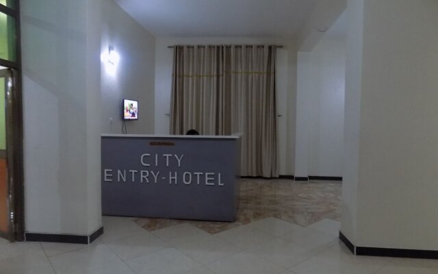 City Entry Hotel