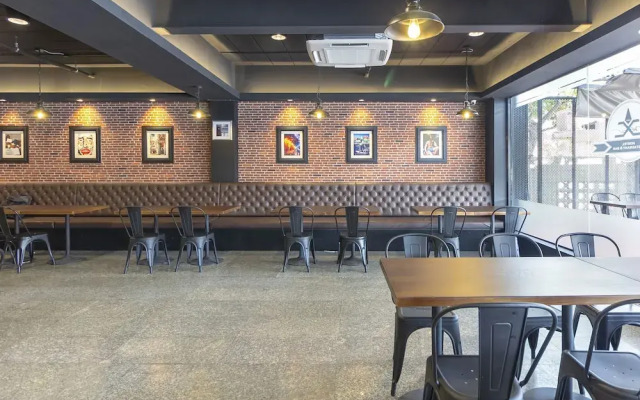 Oyo 664 Nara Hotel Restaurant And Bar