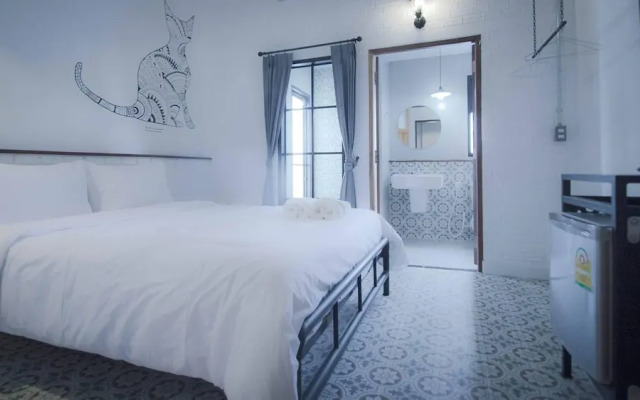 V1 Room Hotel