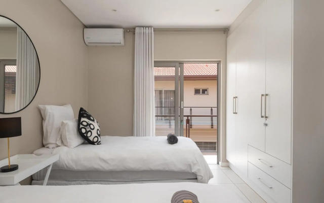 Zimbali Wedge Unit 42