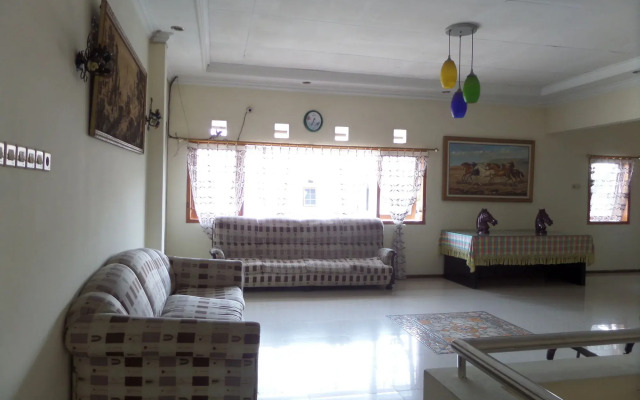 Hotel Armi