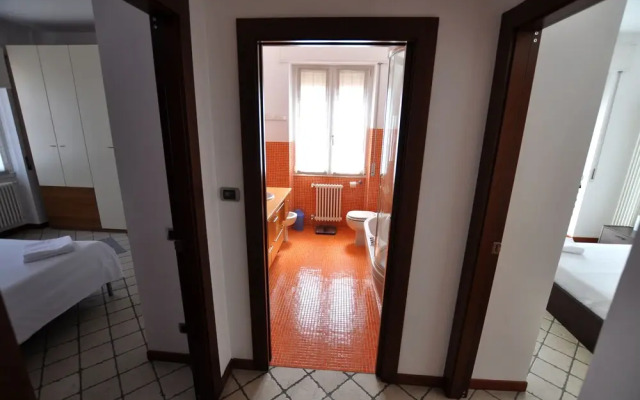 Gatto Romeo Apartments