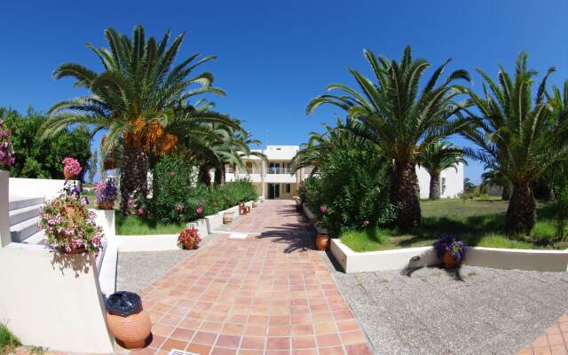 Eleftheria Hotel