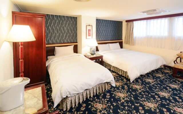 Kiwi Express Hotel MRT Wen Xin (Feng Jia Branch 1)