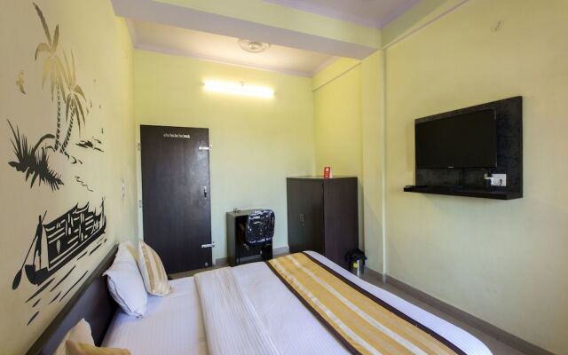 OYO 7794 Hotel Raghukul