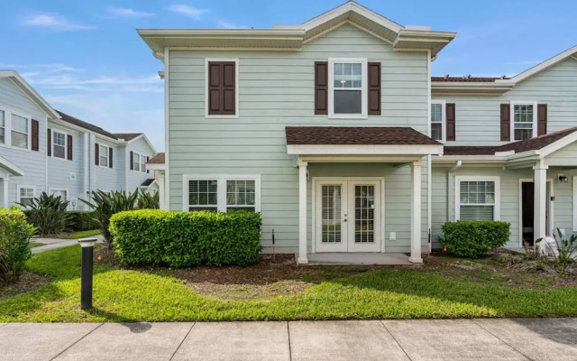 Thematic 4 bdr Near Disney-22101