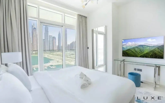 Emaar Beachfront, Luxurious 1BR Sunrise Bay, Marina