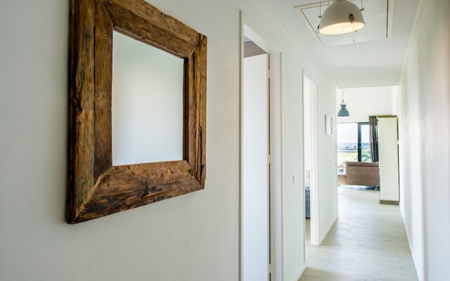 Cozy Apartment in Kamperland With Private Terrace