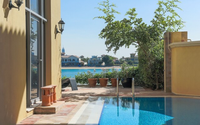 Nasma Luxury Stays - Frond D Palm Jumeirah