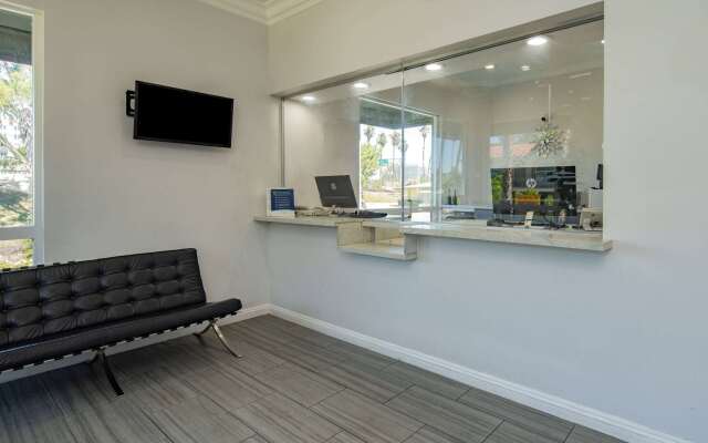 Super 8 by Wyndham San Diego Hotel Circle