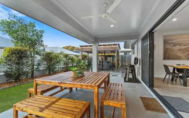 Trinity Oasis Spa BBQ Family Retreat