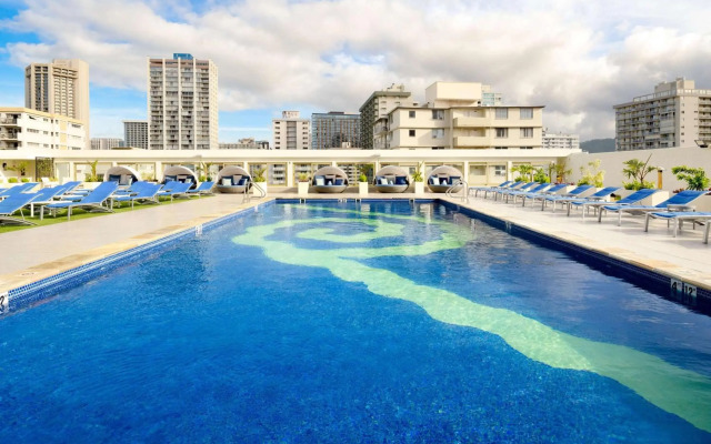 Hilton Waikiki Beach Resort & Spa