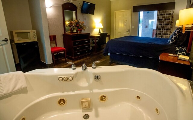 Magnolia Inn And Suites