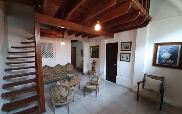 2g2-1 Duplex Apartment In The Old City Getsemani