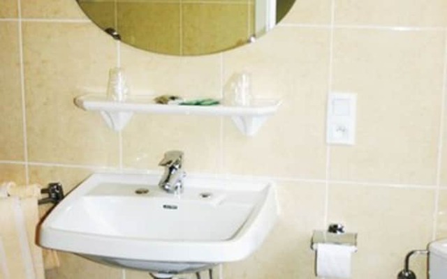 LHostellerie Le Turckheim Croix dor