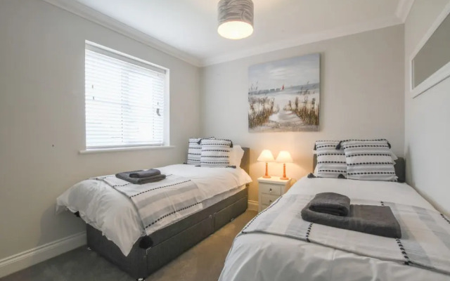 Number 51, Halesworth