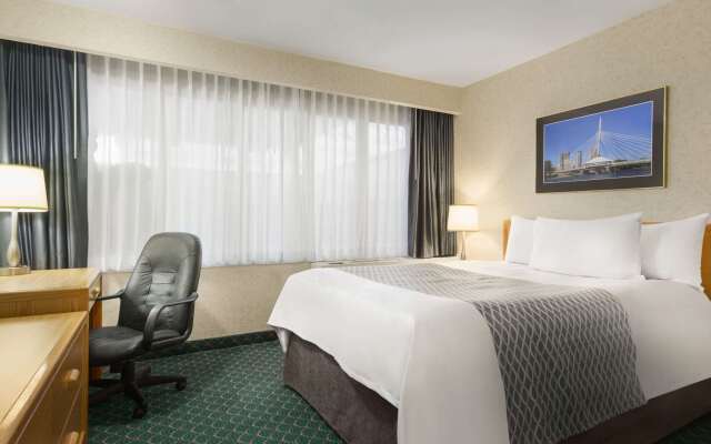 Travelodge by Wyndham Winnipeg East