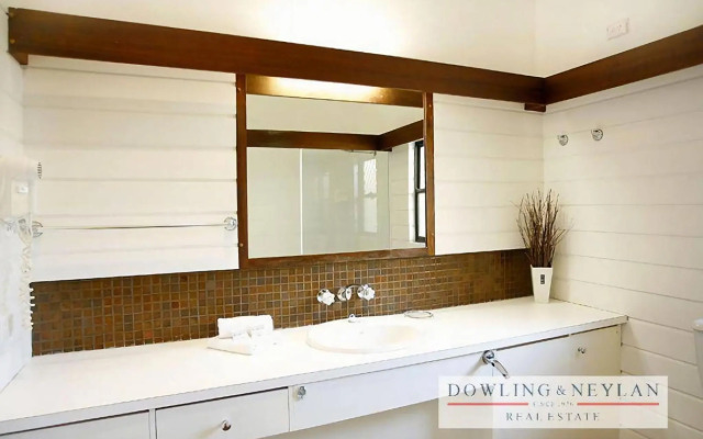 Little Cove Townhouse 3 Pandanus Street 14