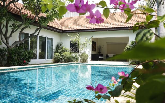 Luxury Private Villa with Pool Jomtien beach
