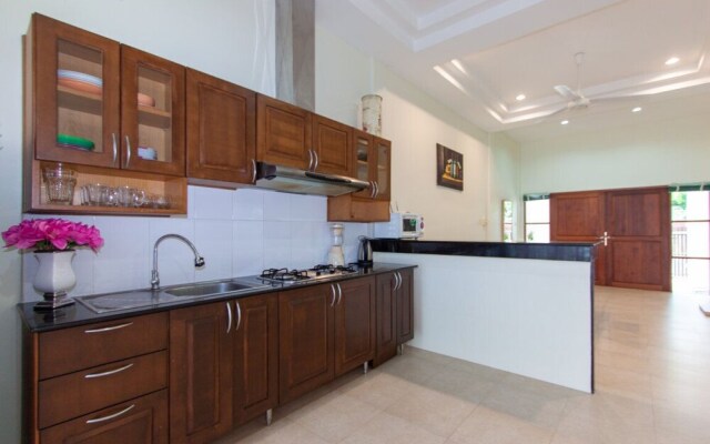 Chalong Harbour Estate 3-bedroom Pool Villa