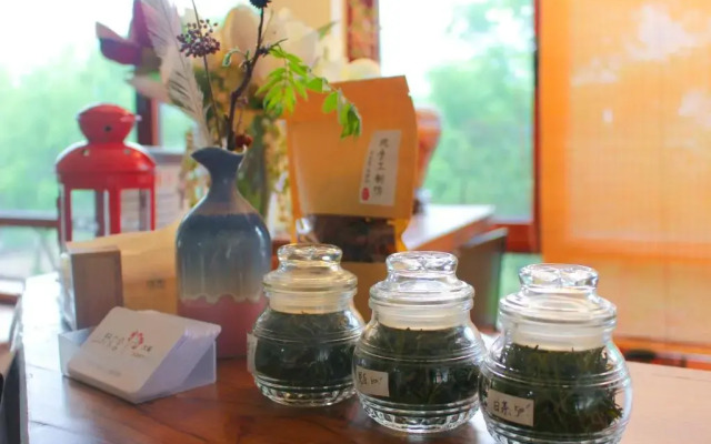 Moganshan Mountain Farmhouse