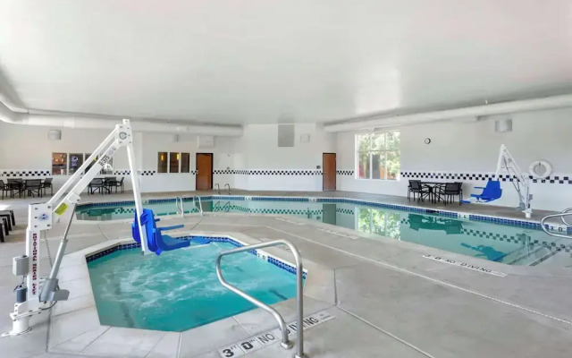 Best Western Holiday Hills