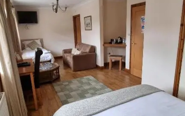 The Bell Country Inn