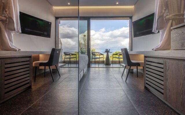 ACRO Upscale Residences