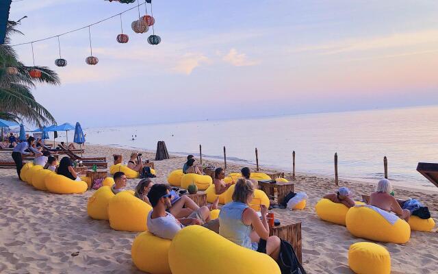Orange Resort