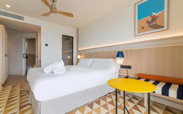 Akquaaa Boutique Hotel