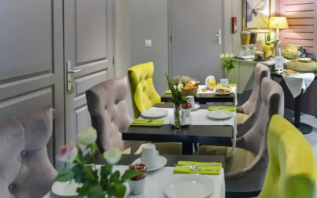 Cristal Hotel Restaurant