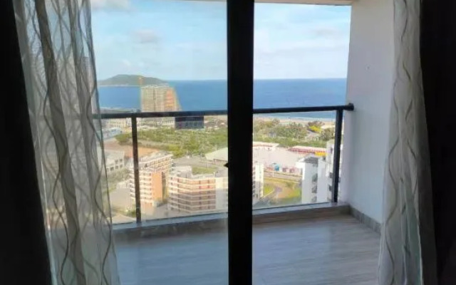 Amy's Apartment (Yangxi Moon Bay)