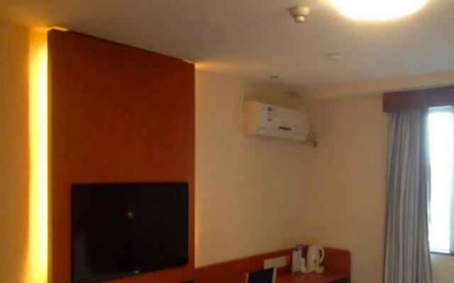 7 Days Premium XiAn Railway Station