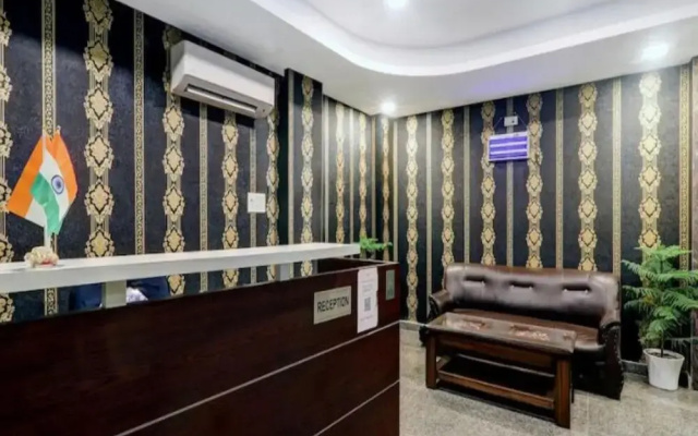 Hotel Orchid - Hotel in Λάκναου - Photo 2