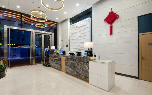 Golden Central Serviced Residence Shenzhen (Upper Hills)