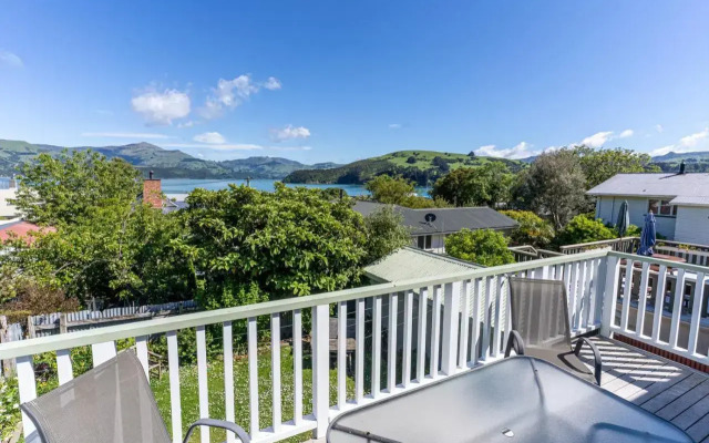 Le Solterre - Akaroa Holiday Home